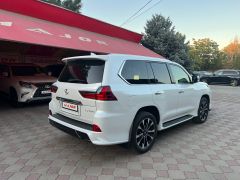 Сүрөт унаа Lexus LX