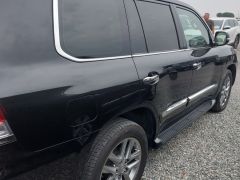 Photo of the vehicle Lexus LX