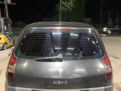 Photo of the vehicle Renault Scenic