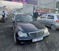 Сүрөт унаа Mercedes-Benz C-Класс