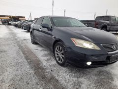 Photo of the vehicle Lexus ES