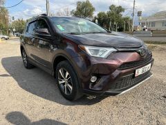 Сүрөт унаа Toyota RAV4