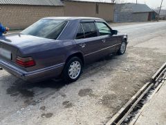 Фото авто Mercedes-Benz W124