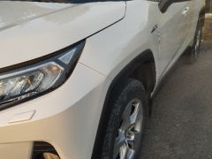 Сүрөт унаа Toyota RAV4