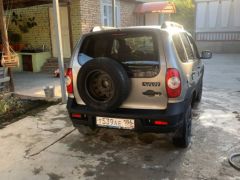 Сүрөт унаа Chevrolet Niva