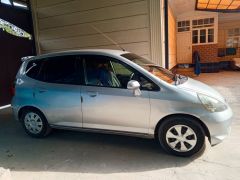 Сүрөт унаа Honda Fit