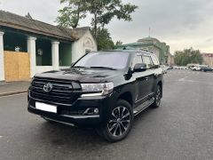 Сүрөт унаа Toyota Land Cruiser