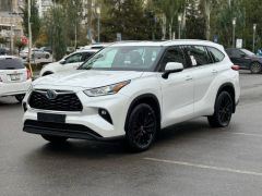 Сүрөт унаа Toyota Highlander