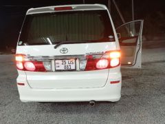 Сүрөт унаа Toyota Alphard