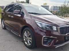 Фото авто Kia Carnival