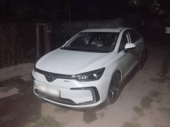 Сүрөт унаа BAIC EU5