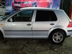 Фото авто Volkswagen Golf