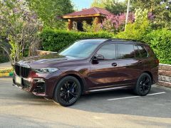 Фото авто BMW X7