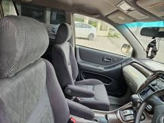 Сүрөт унаа Toyota Kluger