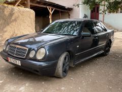 Photo of the vehicle Mercedes-Benz E-Класс