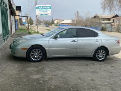 Photo of the vehicle Lexus ES