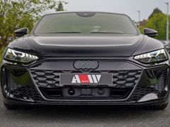 Сүрөт унаа Audi e-tron GT