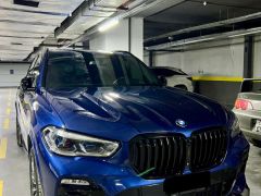 Photo of the vehicle BMW X5