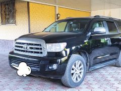 Фото авто Toyota Sequoia