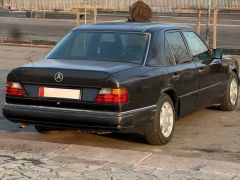 Фото авто Mercedes-Benz W124