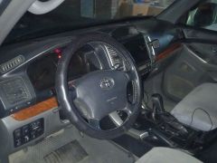 Photo of the vehicle Toyota Land Cruiser Prado