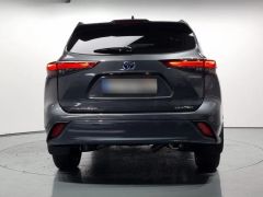 Сүрөт унаа Toyota Highlander