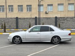 Photo of the vehicle Mercedes-Benz E-Класс