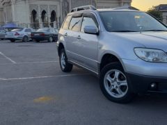 Фото авто Mitsubishi Outlander