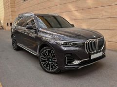 Фото авто BMW X7