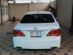 Сүрөт унаа Toyota Crown