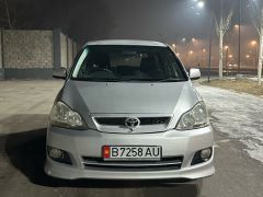 Фото авто Toyota Ipsum