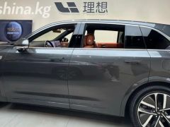 Photo of the vehicle LiXiang L7