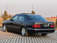 Photo of the vehicle Mercedes-Benz E-Класс