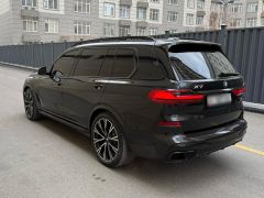 Сүрөт унаа BMW X7