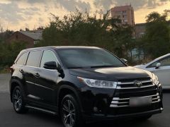 Фото авто Toyota Highlander