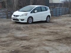 Фото авто Honda Fit