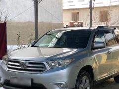 Сүрөт унаа Toyota Highlander