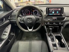 Photo of the vehicle Honda Accord