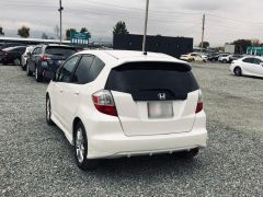 Сүрөт унаа Honda Fit