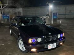 Photo of the vehicle BMW 5 Series