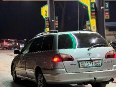 Сүрөт унаа Toyota Avensis