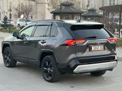 Photo of the vehicle Toyota RAV4