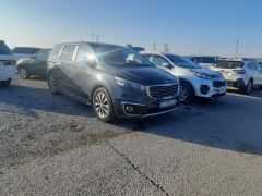 Фото авто Kia Carnival