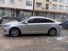 Photo of the vehicle Hyundai Sonata