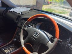 Сүрөт унаа Honda Inspire