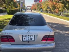 Фото авто Mercedes-Benz E-Класс