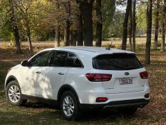 Сүрөт унаа Kia Sorento