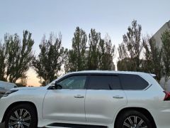 Сүрөт унаа Lexus LX