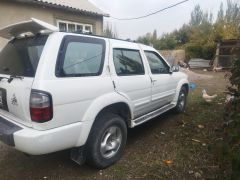 Сүрөт унаа Nissan Pathfinder