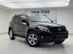 Сүрөт унаа Toyota RAV4